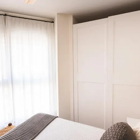Flores De Geranio 3 Apartment *