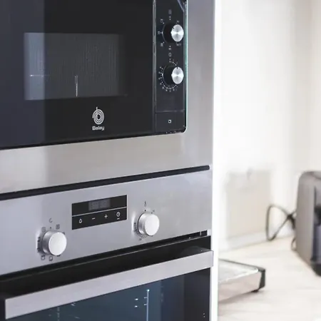 Flores De Geranio 3 Apartment *