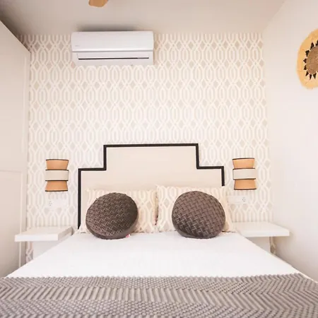 Flores De Geranio 3 Apartment Cordoba